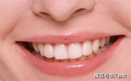 爆料牙齿美白是真的吗视频,视频爆料揭示真实效果 第2张 爆料牙齿美白是真的吗视频,视频爆料揭示真实效果 第2张